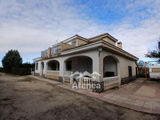 Chalet in Santa Teresa - Vereda. Chalet con piscina a pocos km de albacete