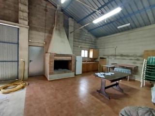 Finca rústica en Villalgordo del Júcar. Sotanoalmacentierra