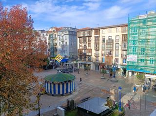 Appartamento en Numancia - San Fernando. Espectacular piso de 225 m2 en la plaza juan carlos i con proyec
