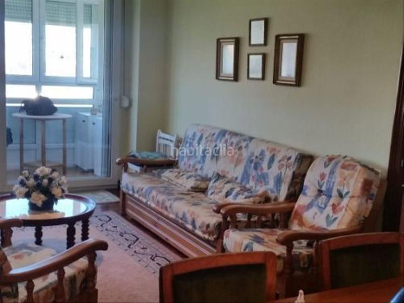Foto 7f40a886-f70a-4e8a-aa01-4579369960cf. Lloguer apartament a Los Castros Santander