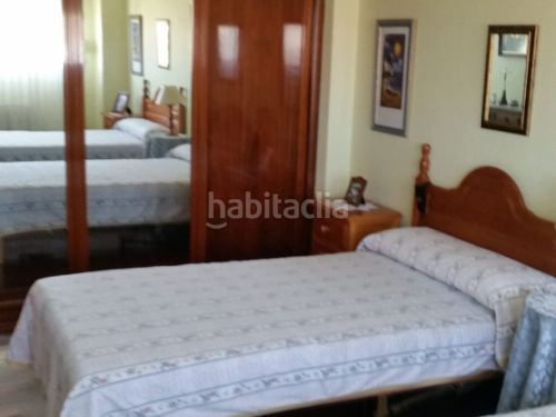Foto c0b49828-807e-4fb4-b9ba-f0c5d27d1c55. Rent apartment in Los Castros Santander