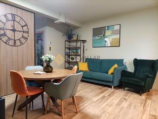 Pis a General Dávila. Extraordinarios apartamentos en planta baja completamente amuebl