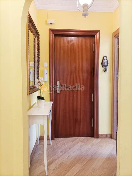 Foto 142e5ef7-dd4d-4442-aa28-952b1bb1daad. Alquiler piso magnífico piso de temporada desde septiembre hasta junio con espectaculares vistas al mar. en Santander