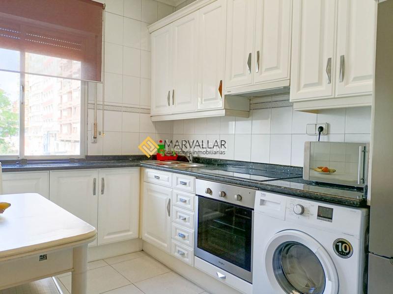 Foto 8c90202b-ccf4-4240-be93-3a2d459173c8. Location appartement avec chauffage dans El Sardinero Santander