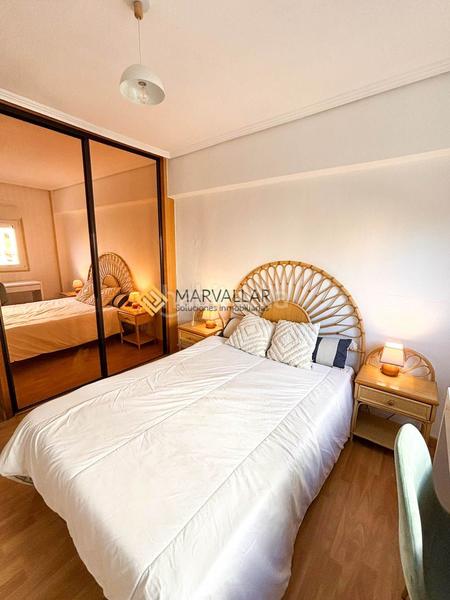 Foto 0498a9a5-ac9a-4f7b-9004-b06669d777e4. Rent flat with heating in Los Castros Santander