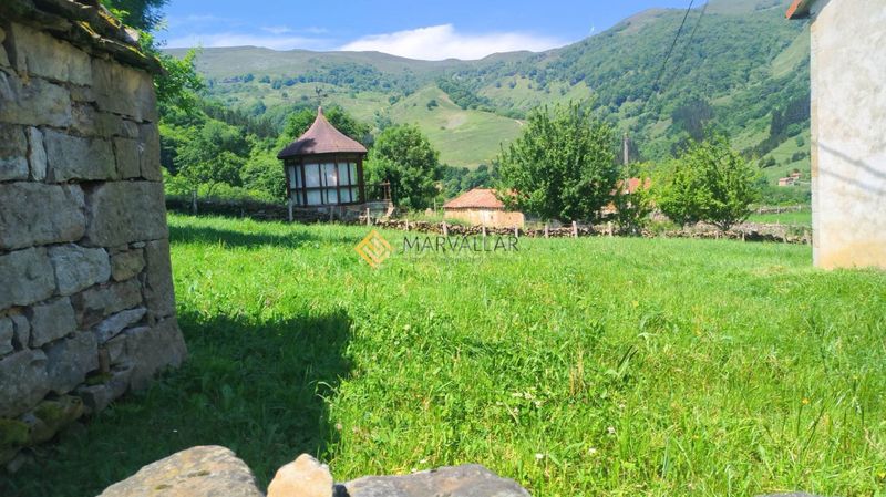 Foto 077e8765-63fe-422c-9149-dff9b08d5051. Maison dans Luena