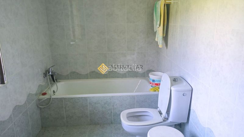 Foto fe9f2ab2-b954-4a39-a830-0292d28fc366. Maison dans Luena