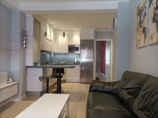 Affitto Appartamento in General Dávila. Se alquila moderno piso de temporada de septiembre a junio muy p