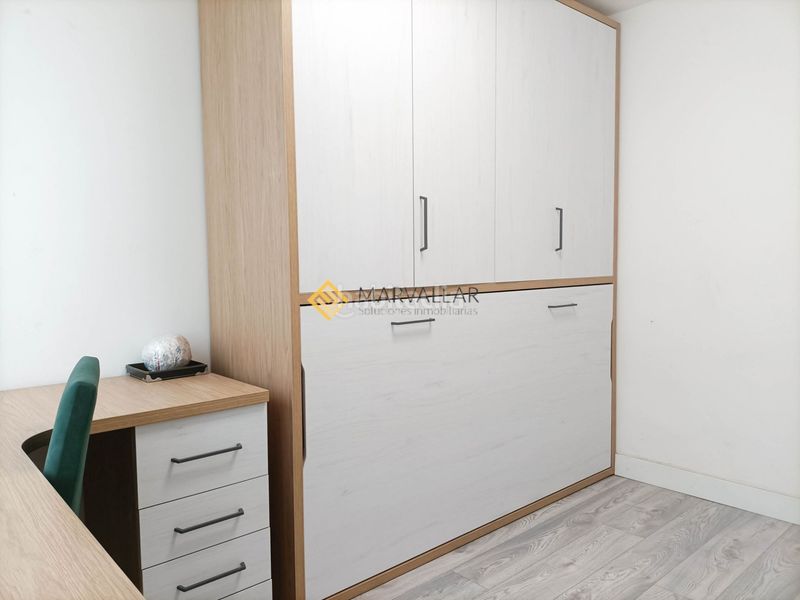 Foto c9b99564-7d2f-43b0-aa30-6bdea27195d4. Flat with heating in Cuatro Caminos Santander