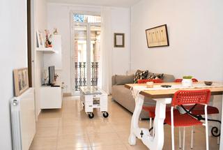 Location Appartement  Carrer de les magdalenes. Alquiler temporada urquinaona