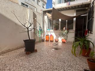 Etagenwohnung in Centro. Gran piso en planta baja en los alcázares