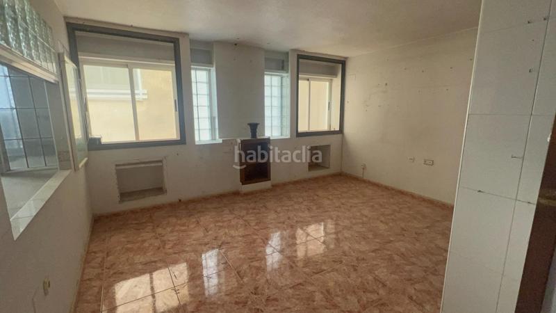 Foto c5e28d52-814a-4779-8376-04dc5b8a00f4. Piso  centro en San Miguel Murcia