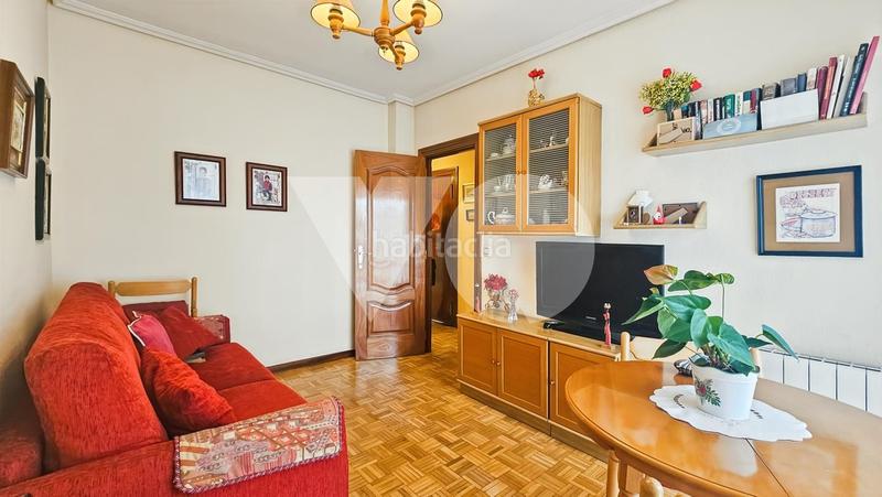 Foto 57e337d4-30aa-4d98-b9ae-0e056cccce0d. Appartement avec chauffage parking dans Almendrales Madrid