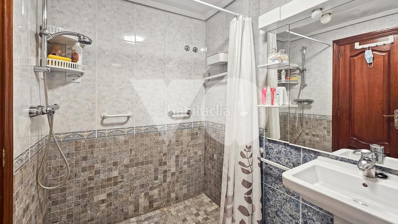 Foto c3a03dbd-7653-447b-ae2f-fa9448c37211. Appartement avec chauffage parking dans Almendrales Madrid