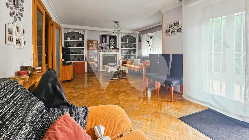 Foto 20ed15eb-d8f9-43af-b5c1-da76c7d753a2. Casa a schiera con riscaldamento parcheggio piscina in Alcorcón