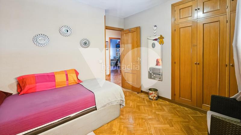 Foto 4ab3eae4-3349-4ea9-a67c-9646df72b564. Casa a schiera con riscaldamento parcheggio piscina in Alcorcón