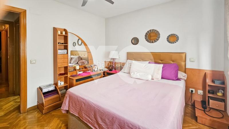 Foto 5c03db8d-8ce1-4adf-9edb-a4d40301bb83. Casa a schiera con riscaldamento parcheggio piscina in Alcorcón