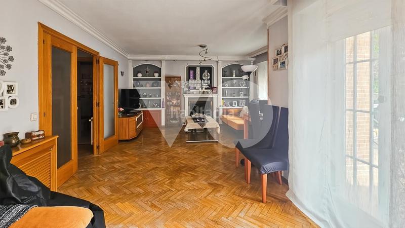 Foto a8b4d918-ac16-492d-8afe-21aca646fec0. Casa a schiera con riscaldamento parcheggio piscina in Alcorcón