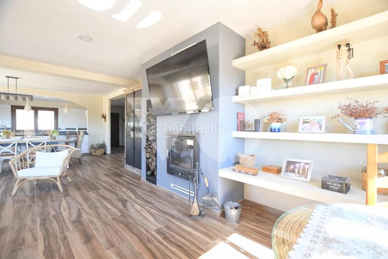 Foto 242d179c-49e1-4e0e-bf62-21d96db91869. Casa amb calefacció a Pedrezuela