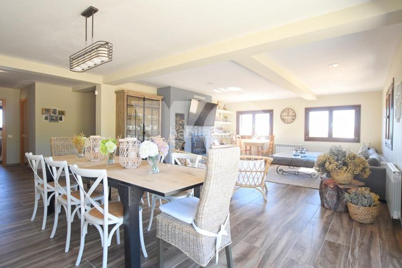 Foto 2ccb4d56-9bb7-43ee-a8c5-ddeb0dfdd548. Casa amb calefacció a Pedrezuela