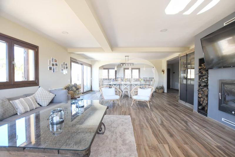 Foto 6f1a4388-d518-4feb-93c8-f10555537be6. Casa amb calefacció a Pedrezuela