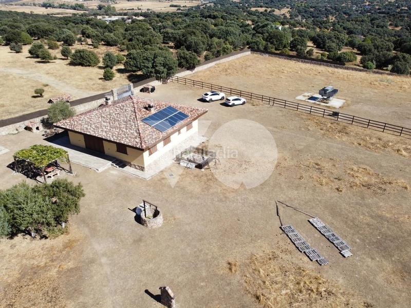 Foto 8cb9c470-e5bf-47c3-9778-0a1a48600178. Casa amb calefacció a Pedrezuela