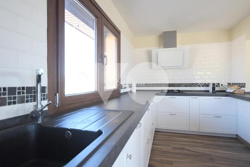 Foto cf83a32e-e4cb-47fa-883d-e24e0be7ded6. Casa amb calefacció a Pedrezuela