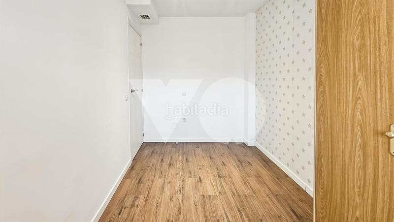 Foto 5ae1d82d-0e97-4bff-966e-bc1b7c3c61c4. Etagenwohnung mit heizung in San Isidro Madrid
