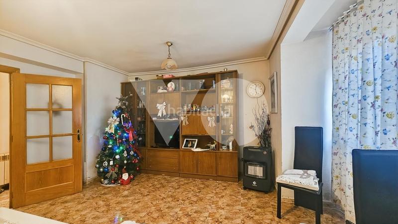 Foto 38a6d415-f0b8-42f3-9f71-5a3231cd3a7b. Planta baixa amb calefacció a Abrantes Madrid