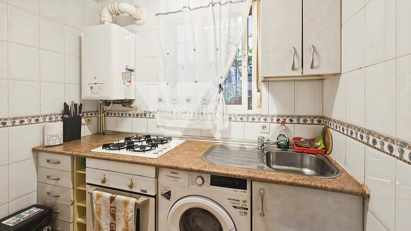 Foto bc91db17-622c-4e1b-8759-e77c9d55999c. Planta baixa amb calefacció a Abrantes Madrid