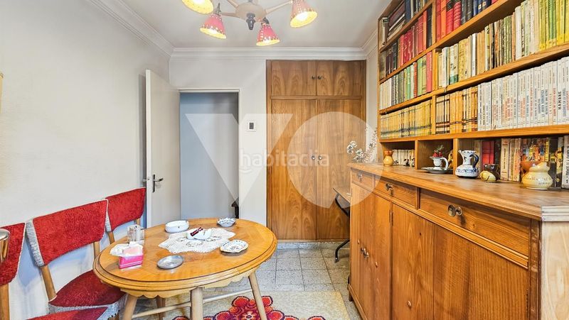 Foto bf1a3adb-e446-4a6f-b195-6d495f20b3e6. Casa adossada a Los Cármenes Madrid