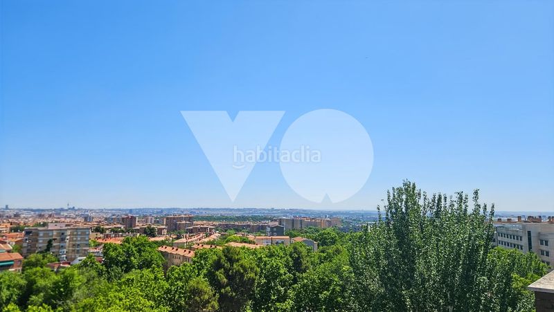 Foto 0ec0a50d-ef3a-4880-b8e0-b510df8d1a51. Dúplex amb calefacció a Puerta Bonita Madrid