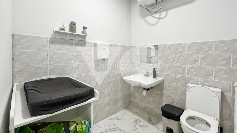 Foto 5350568a-23da-41f3-ac5a-94473ae52905. Business premise in Vista Alegre Madrid