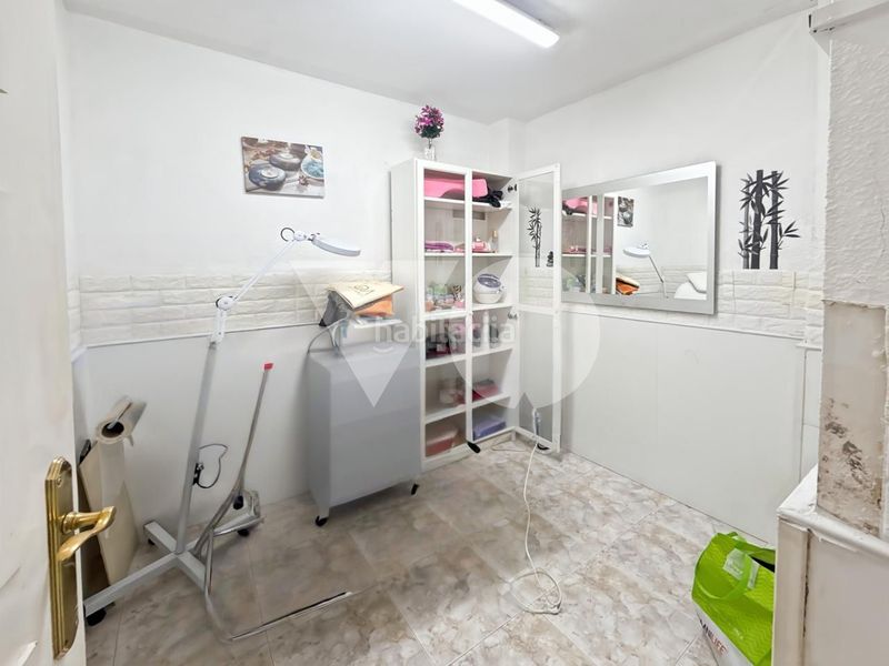 Foto b0823a77-6655-4209-b02f-c04c48b318b7. Local comercial a Centro Alcobendas