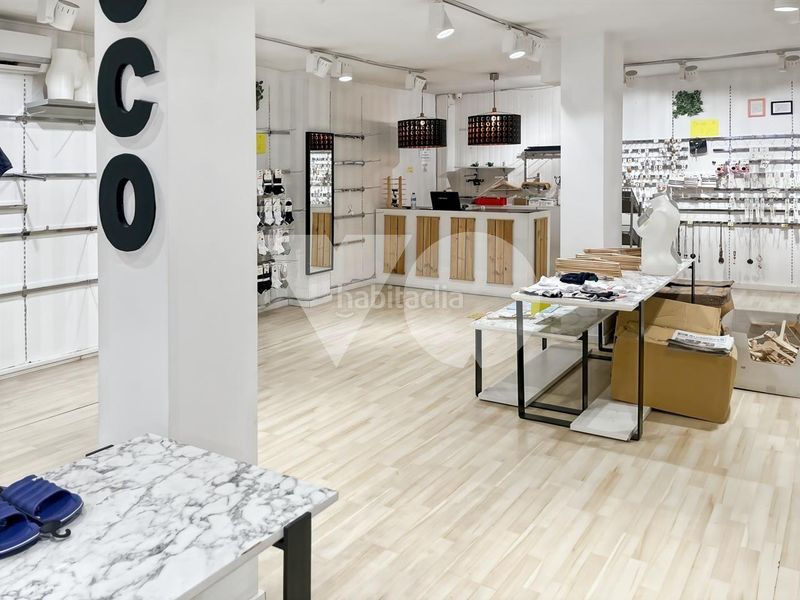 Foto 9f61c93b-c2a6-4df7-955e-8831c98b4eab. Local comercial a Centro Alcobendas