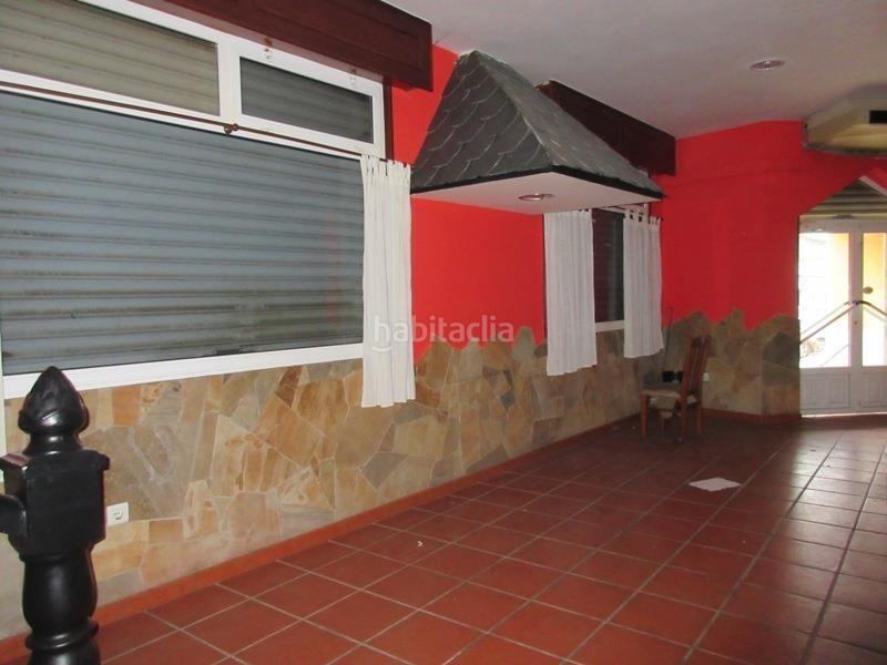 Foto b5719aae-8b8e-4770-bb43-bce27e8a1b63. Lloguer local comercial a n/a a Ares