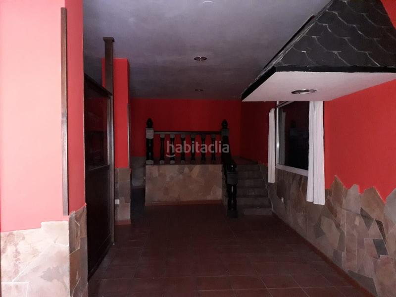 Foto de5988bc-bf7a-46ae-b4eb-c1cea67c2bbd. Location local commercial dans n/a dans Ares