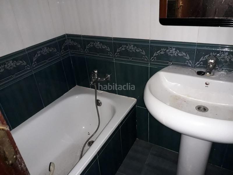 Foto fa0dcaae-7e0b-405b-9337-7e31c6bc365c. Affitto locale commerciale in n/a in Ares