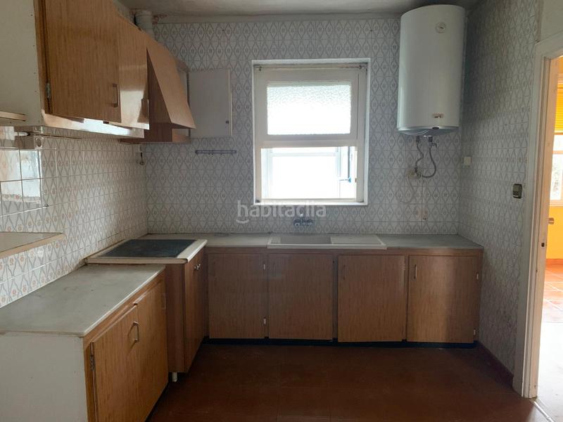 Foto 338e495d-9fe9-46bb-99b8-b03e712d3a32. Appartement dans estrada raposeiro 268 dans A Malata - Catabois - Ciudad Jardín Ferrol