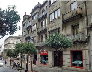 Location Local commercial à N/a. Local en la zona comecial de príncpe-urzáiz-gran vía.