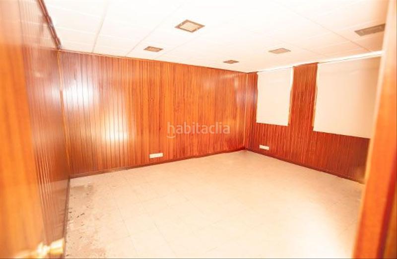 Foto 37a0df17-9784-47bd-bdec-a1ca09af4f1e. Fabrikhalle in rúa francisco yáñez 19 in Mugardos