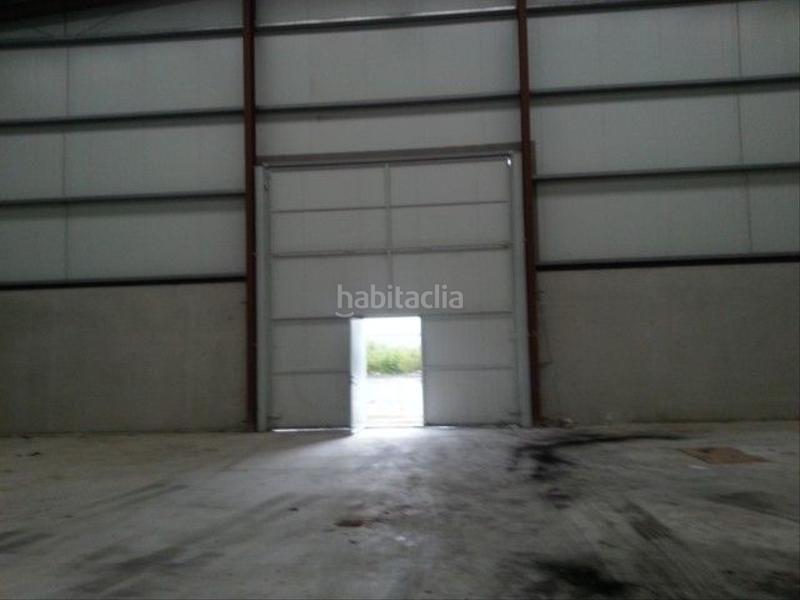 Foto e24e99e8-70b9-4655-96e7-6a5ddf11c891. Business premise in n/a in San Mateo - Castro - O Val Narón