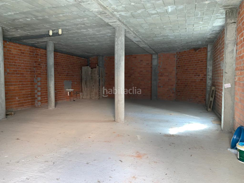 Foto 652e1019-fd3c-4ad8-acaa-78beefa59fb1. Local comercial en Ares