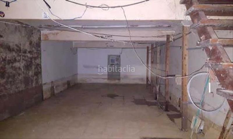 Foto a59fda3f-8faa-42b3-89cd-0bdcfdd24584. Local comercial a n/a 60 a Centro Ferrol