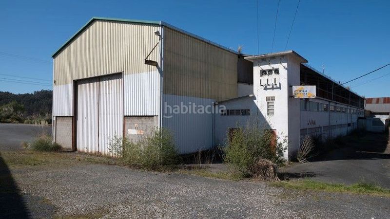 Foto be8d60de-71a8-4c93-806b-13d140555273. Fabrikhalle in rúa benito vicetto 16 in Nós Oleiros