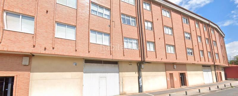 Foto 33e2ba92-c653-4b12-9014-0bf1330dbfe4. Alquiler local comercial en n/a en A Malata - Catabois - Ciudad Jardín Ferrol