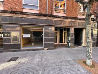 Local commercial à N/A