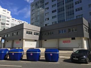 Local commercial à N/a