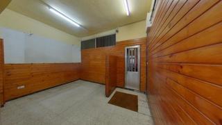 Local Comercial en N/A 8
