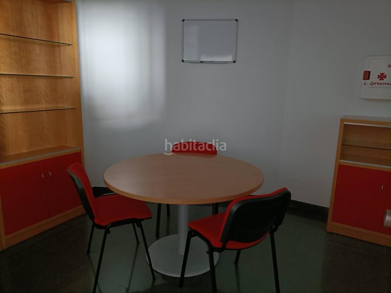 Foto 51bfc802-5346-4718-b6b4-699f9d18f3be. Alquiler oficina en A Gándara Narón